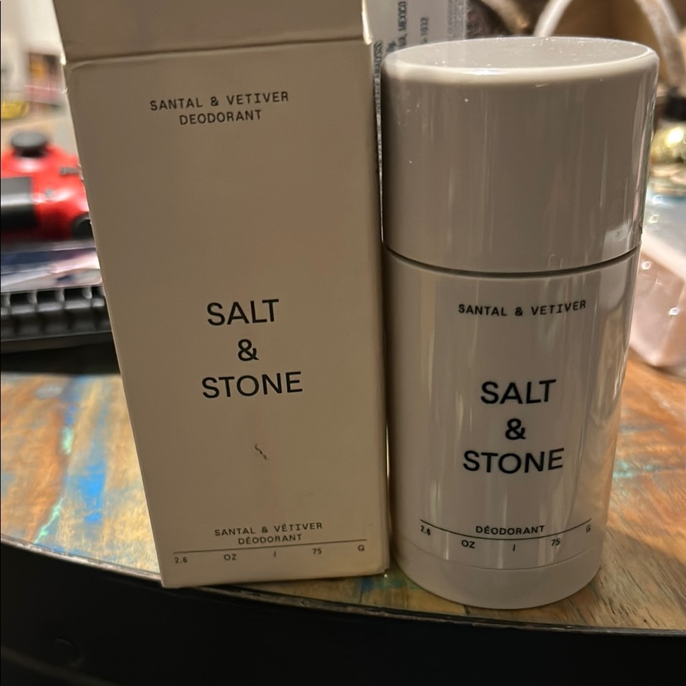 NIB Salt & Stone Santal & Vetiver Deodorant